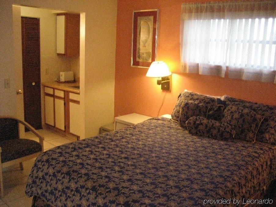 Homing Inn - Бойнтон-Бич Экстерьер фото