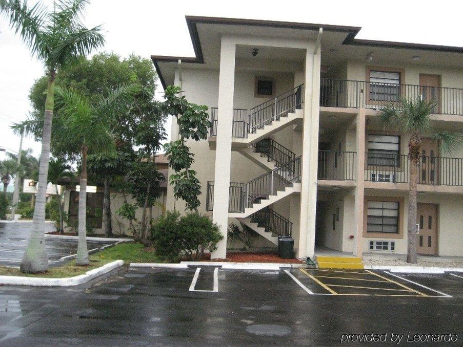 Homing Inn - Бойнтон-Бич Экстерьер фото