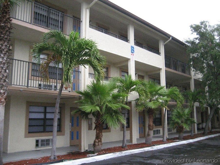 Homing Inn - Бойнтон-Бич Экстерьер фото