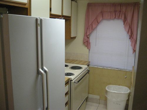 Homing Inn - Бойнтон-Бич Экстерьер фото
